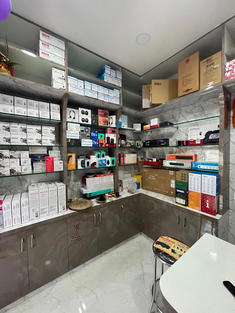 Computer and CCTV products displayed inside Digital Solution